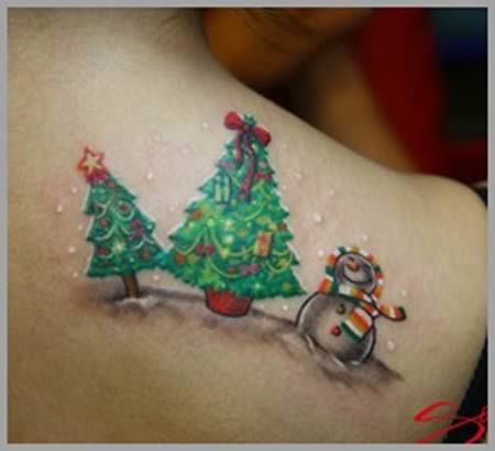 20 Catchy Christmas Tattoo Design For This Season