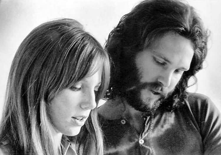 Some Rare Pictures Of Jim Morrison with Girlfriend Pamela Courson