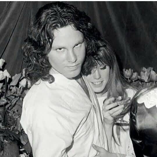 Some Rare Pictures Of Jim Morrison with Girlfriend Pamela Courson 43