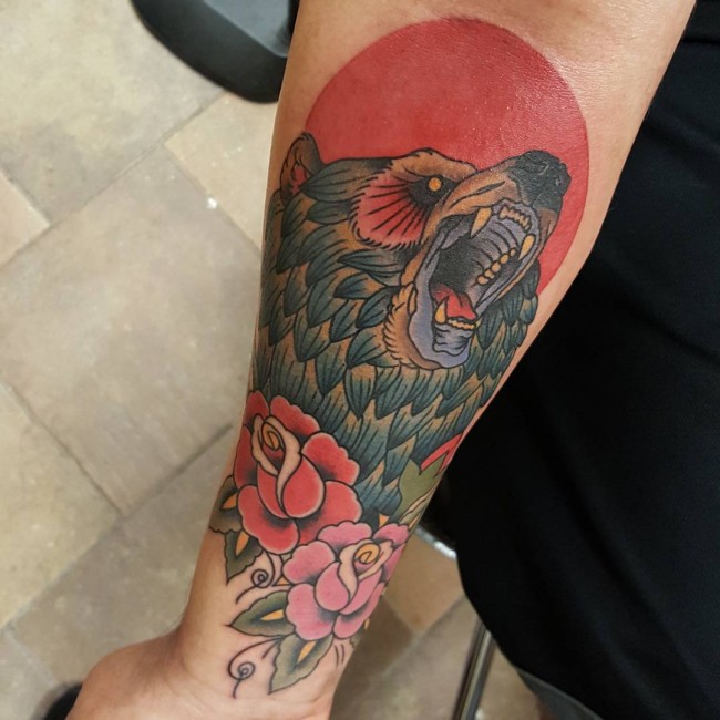 Fantastic Colorful Ink Wild Bear Animal Flower Tattoo On Men Sleeve
