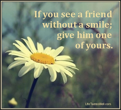Quotes About Smile And Friendship 15