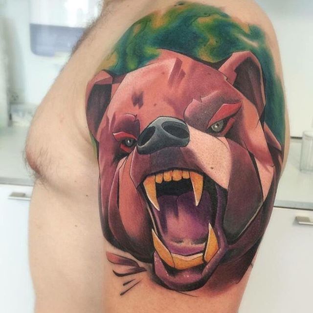 Outstanding Brown Ink Aggressive Bear Face Tattoo Design On Men Shoulder
